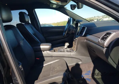 2018 Jeep Grand Cherokee Laredo E 4X4 from USA, damaged, VIN 1C4RJFAG1JC333715